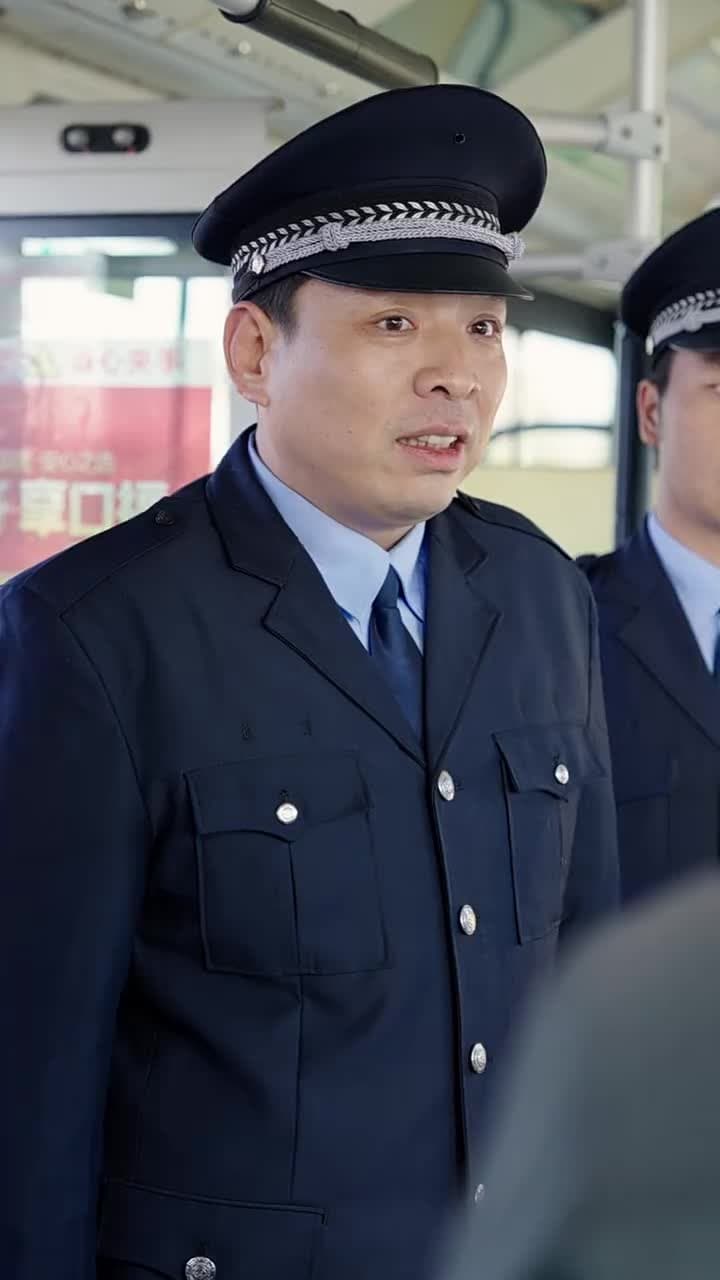 別惹絕症老登,他的正義系統會出手 - Episode 34