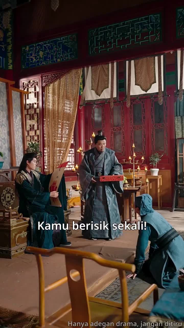 Kaisar Wanita itu Memburuku! - Episode 18