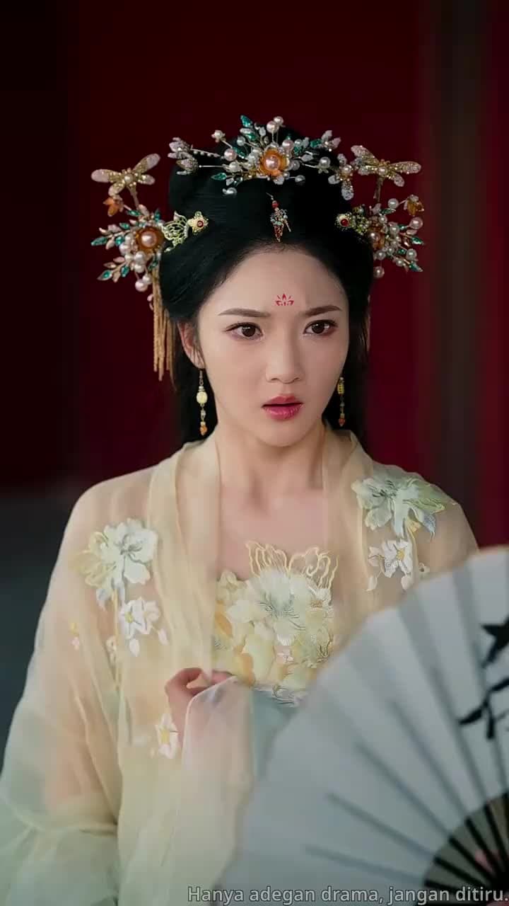 Kaisar Wanita itu Memburuku! - Episode 30