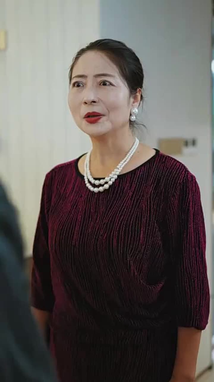 Divorced, Now a Billionaire’s Granddaughter - Episode 6