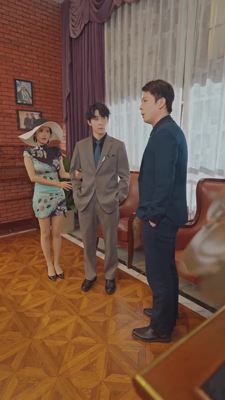 長生萬年被曾孫女直播曝光了 - Episode 8