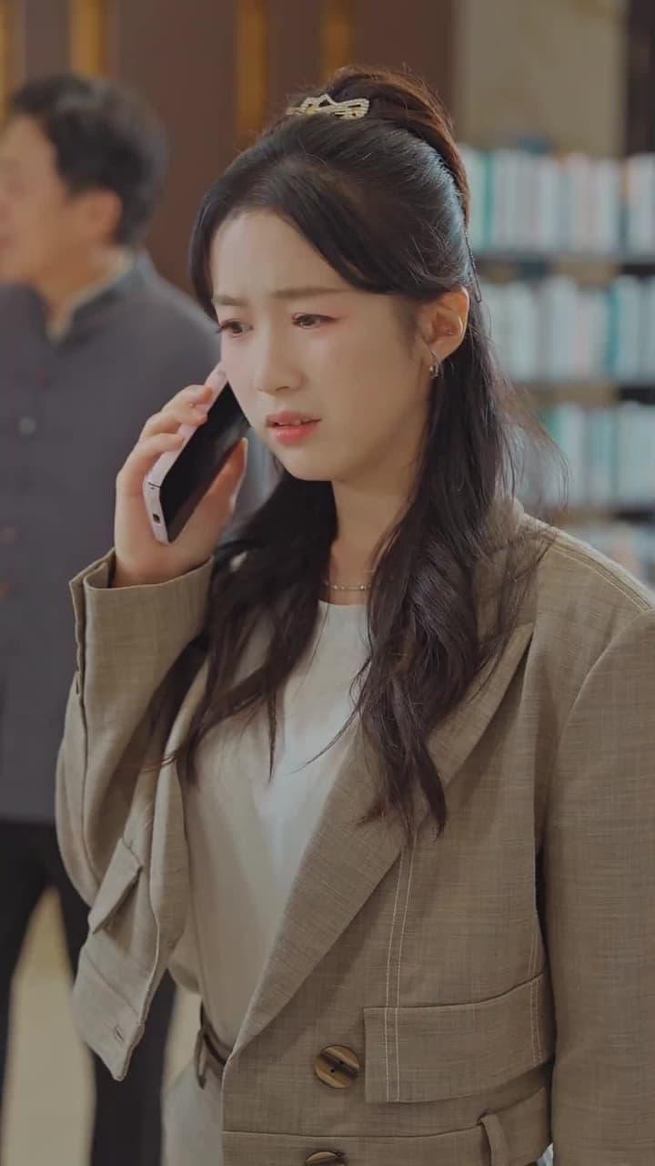 長生萬年被曾孫女直播曝光了 - Episode 14