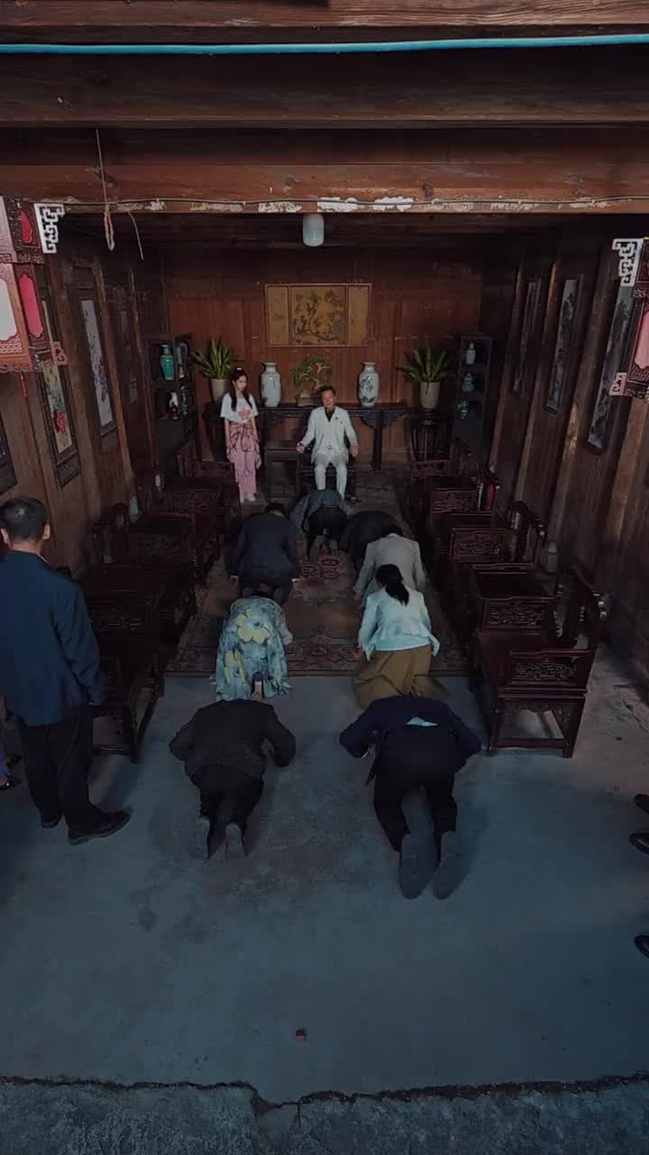 長生萬年被曾孫女直播曝光了 - Episode 51