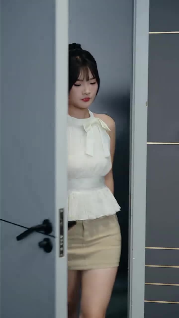 Bersinar tanpa cinta - Episode 17