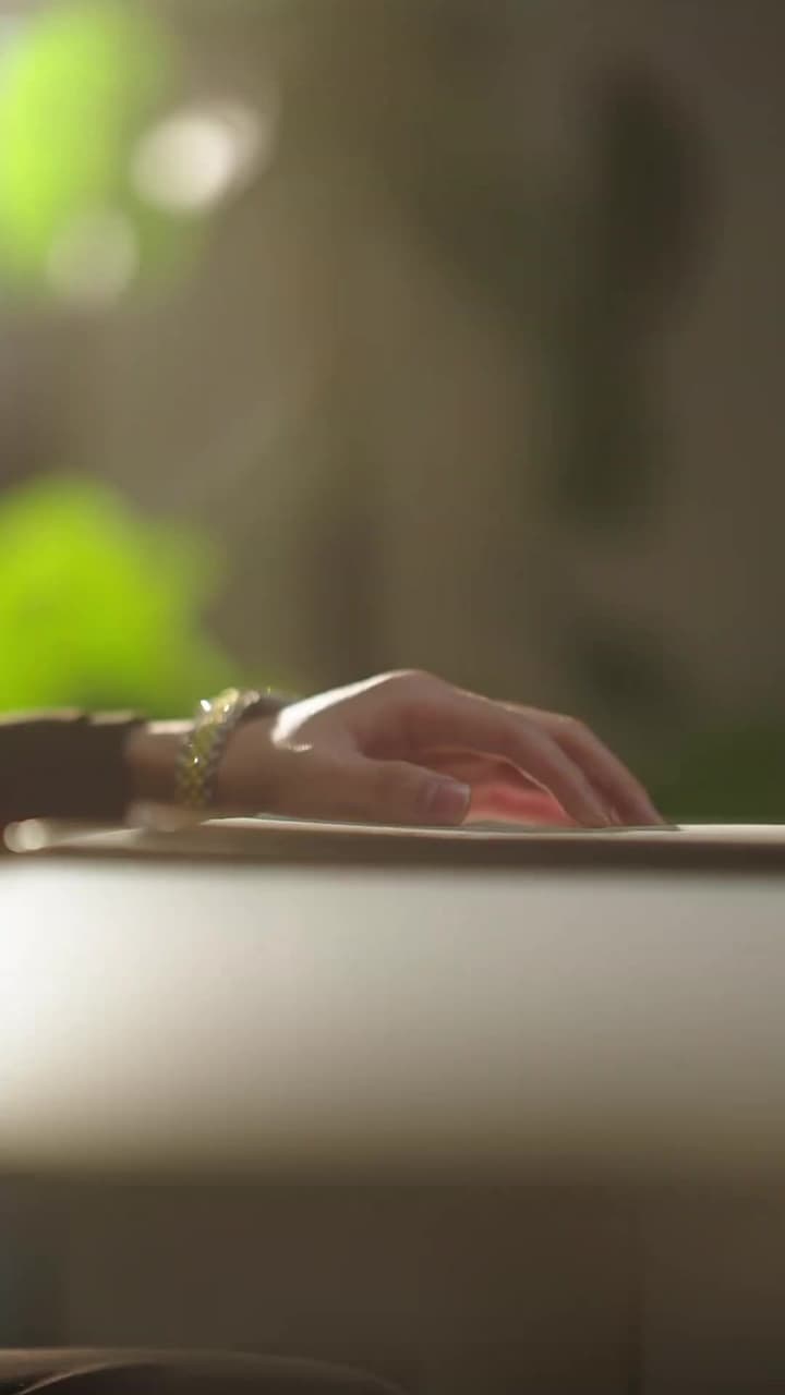 Aku Bukan Lagi Pengganti - Episode 2