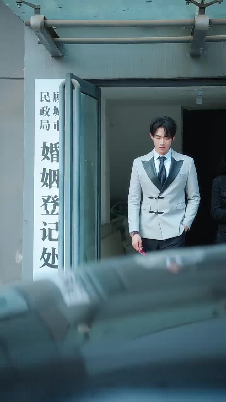 白玫瑰的假面遊戲 - Episode 28