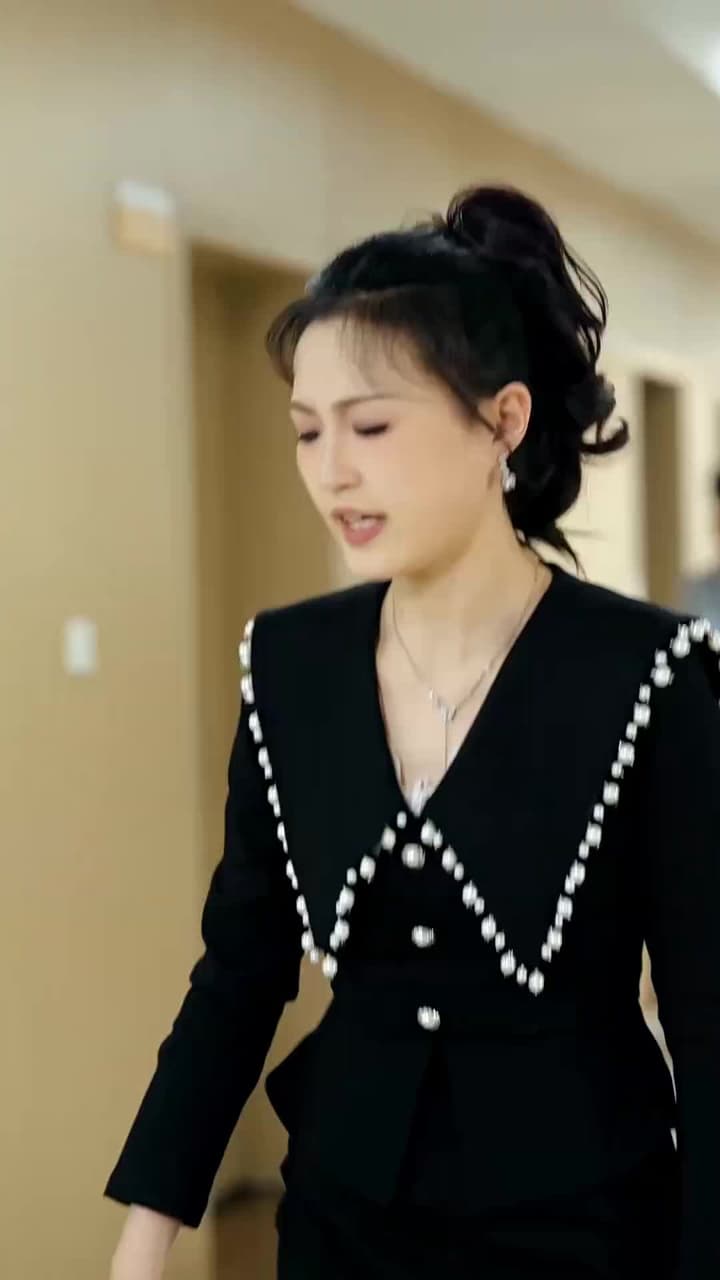 Begging for the Wife He Lost - Episode 17