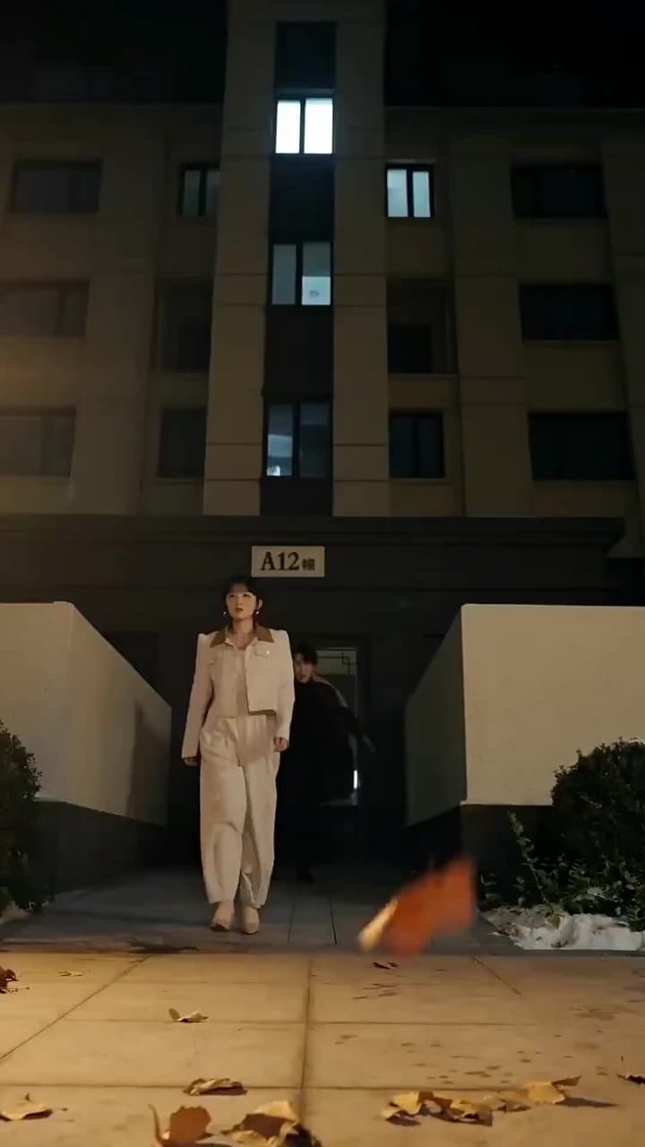 Begging for the Wife He Lost - Episode 1