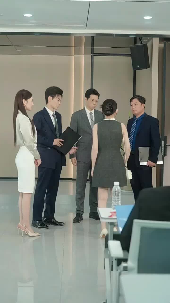 Đêm Tro Tàn - Episode 17