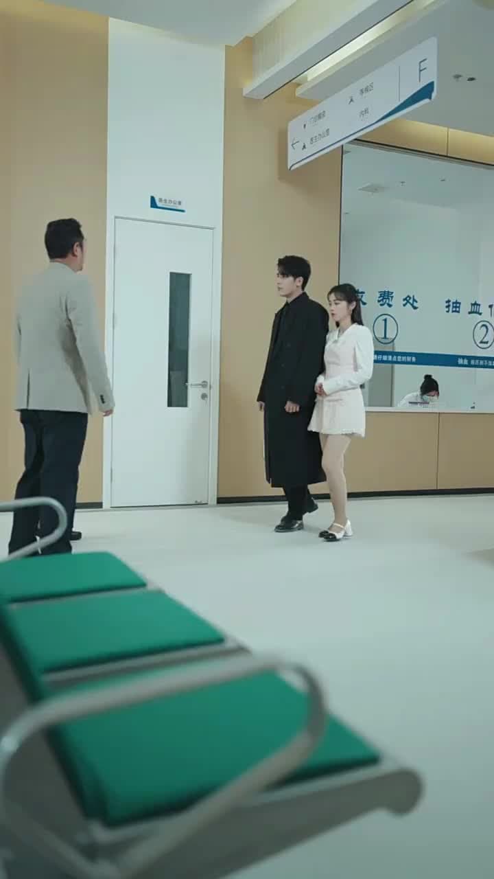 Dia Datang Dalam Silauan Cahaya - Episode 56