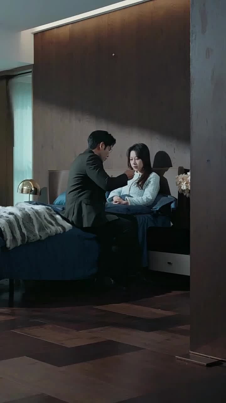 Dia Datang Dalam Silauan Cahaya - Episode 5