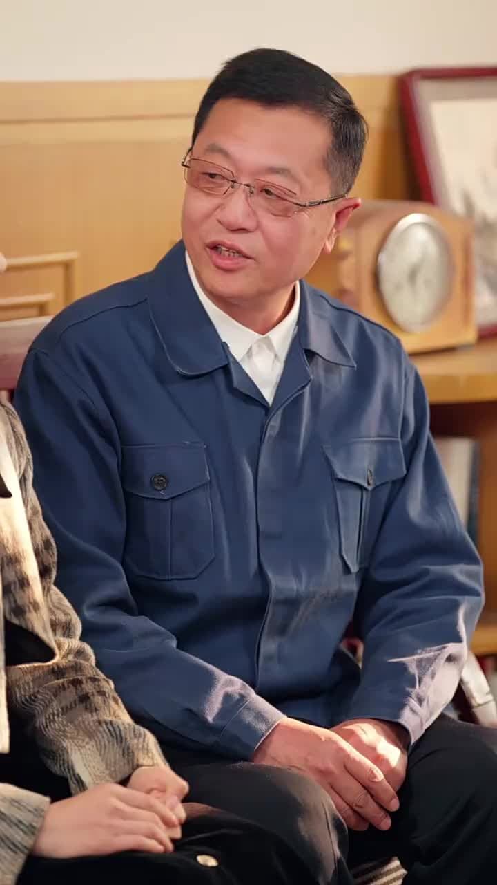 嬌小姐搬空家產,被捧上了天 - Episode 36