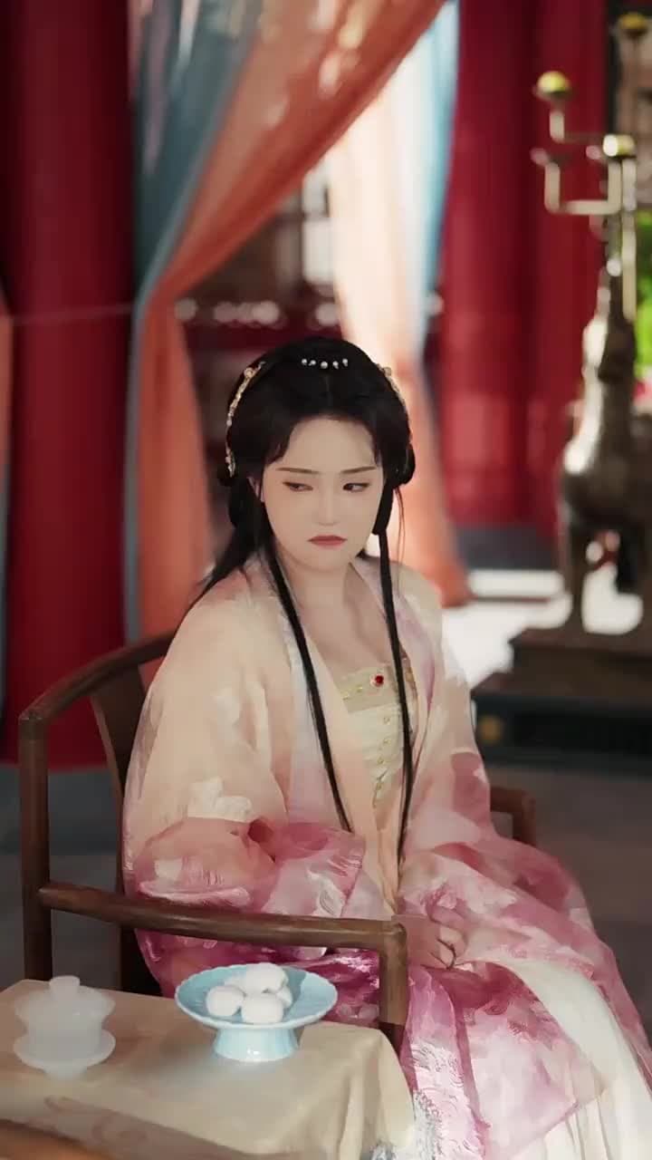 Cinta Suci Permaisuri - Episode 35