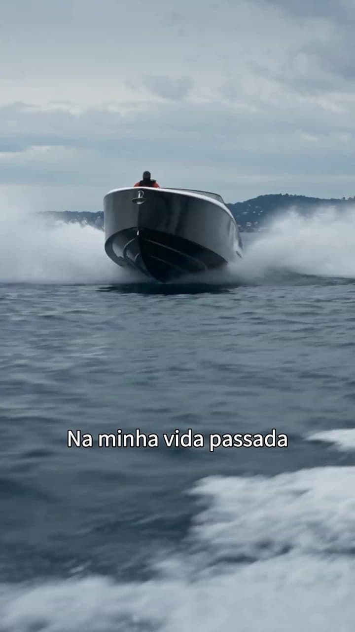 Enquanto os Piratas Atacavam, Meu Marido Comemorava o Aniversário da Amante - Episode 1